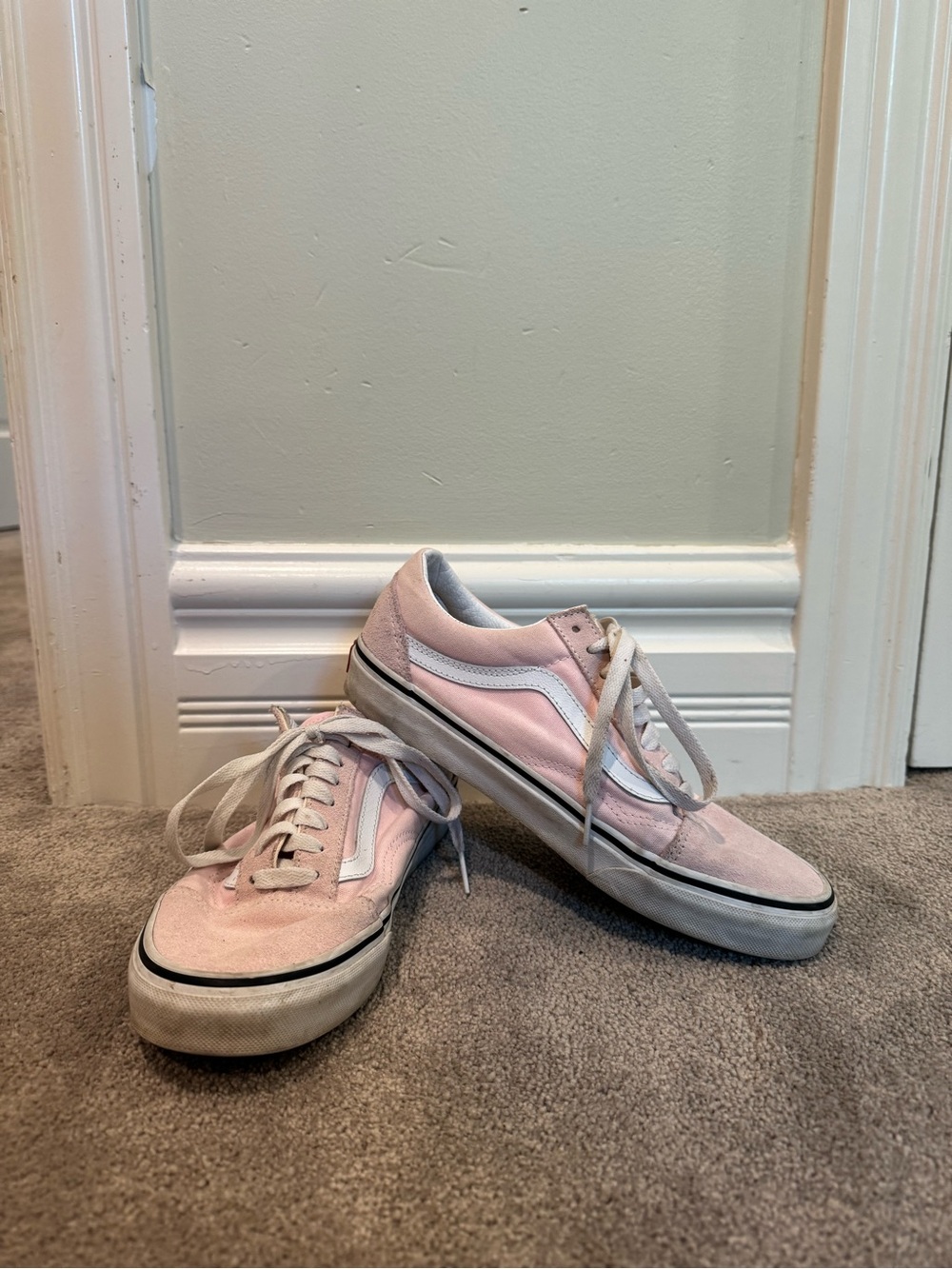 Womens size 8 Light Pink Vans